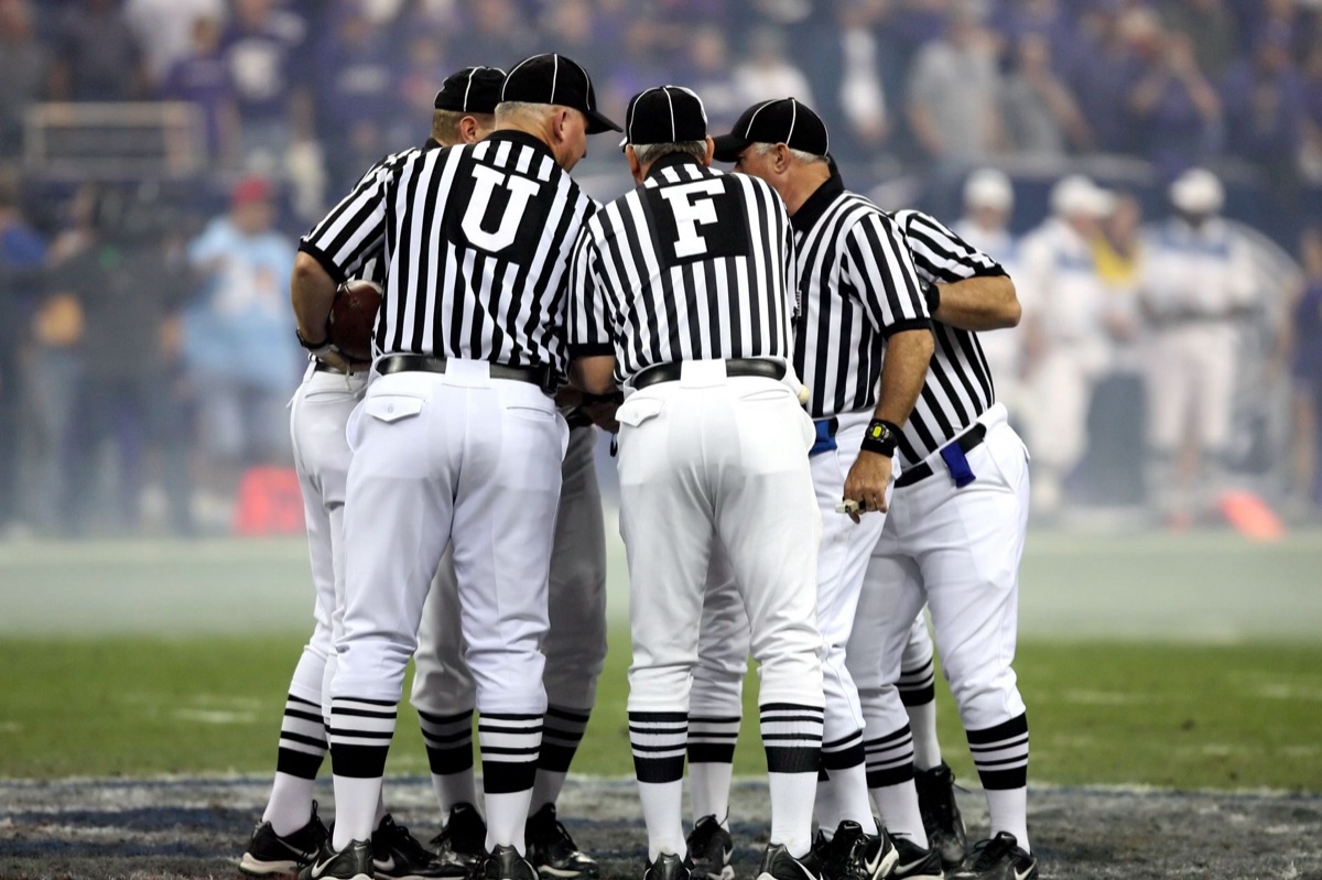 NFL 경기 규칙, 스포츠 산업 관련 자료