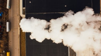 米国GDP成長率2.2%達成も、デジタル化が鍵を握る時代到来