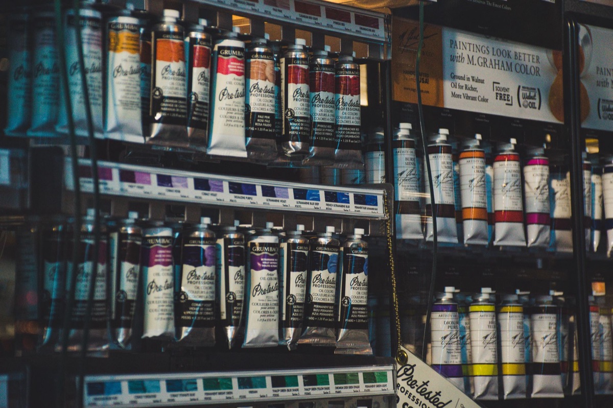 office supply store with American and Korean products showcasing joint economic projects